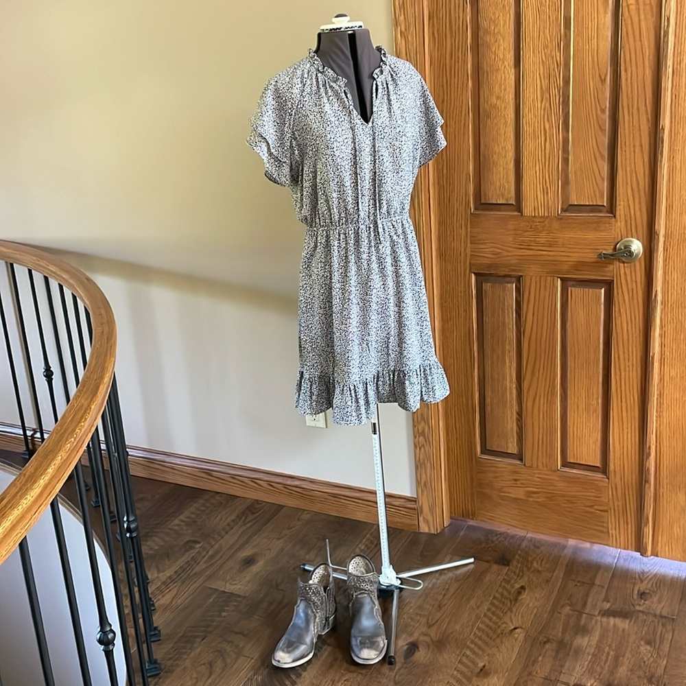 Lauren Conrad Blue/off White Dress M